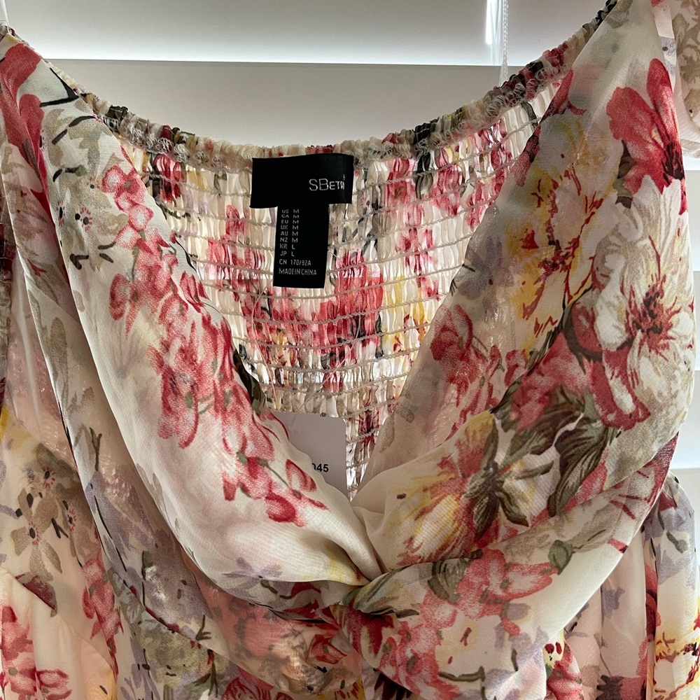 Floral dress - Picture 4 of 4